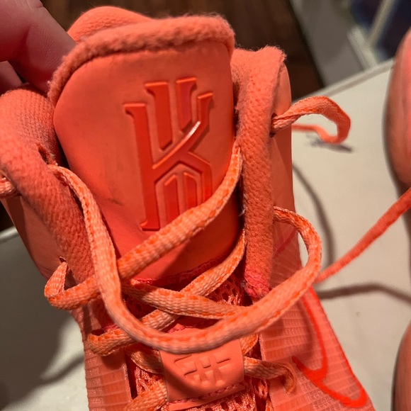 Nike Kyrie Flytrap 4 EP -US Men 11.5 - Picture 3 of 8